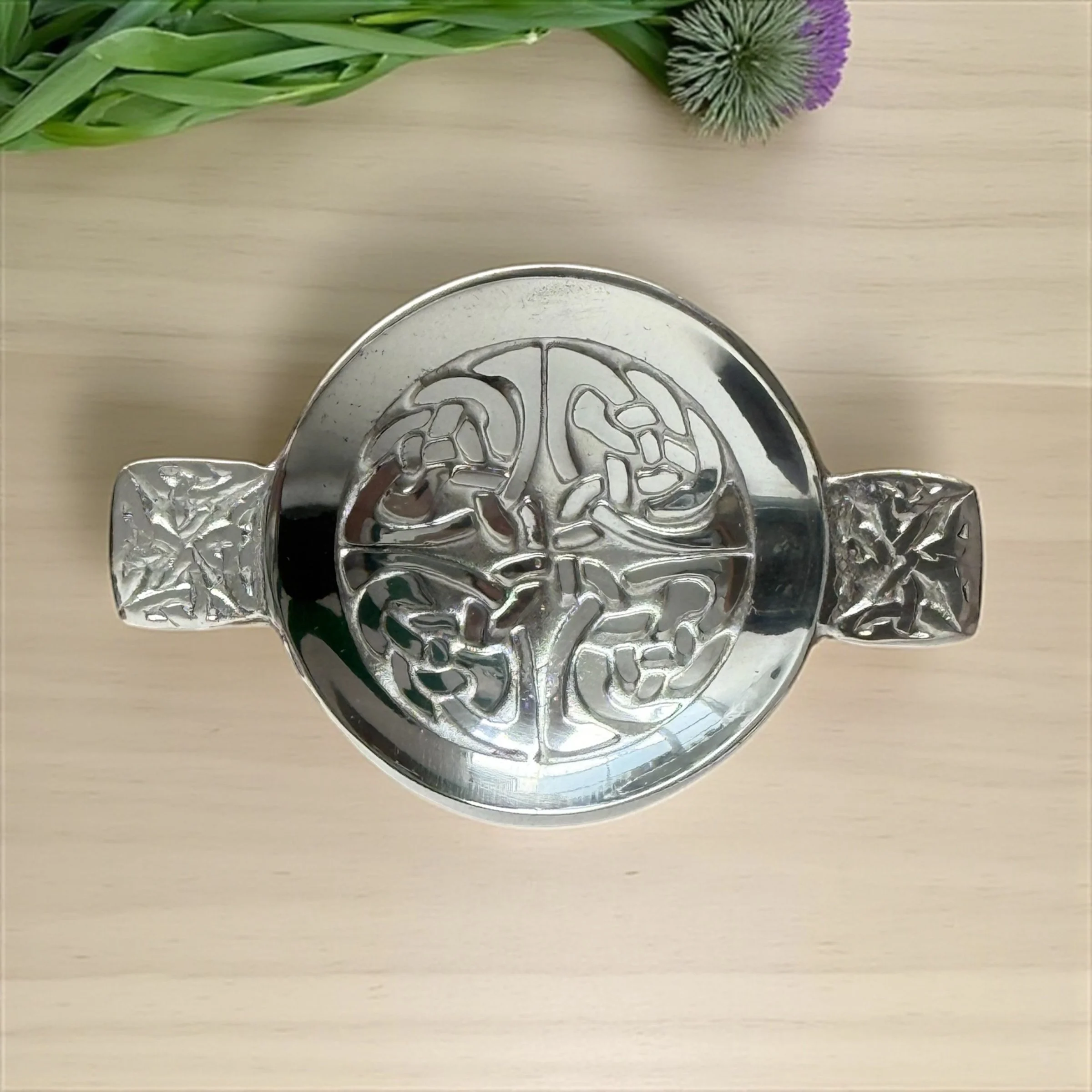 Regalo Celtico Coppa Quaich Celtica In Peltro - Ciotola