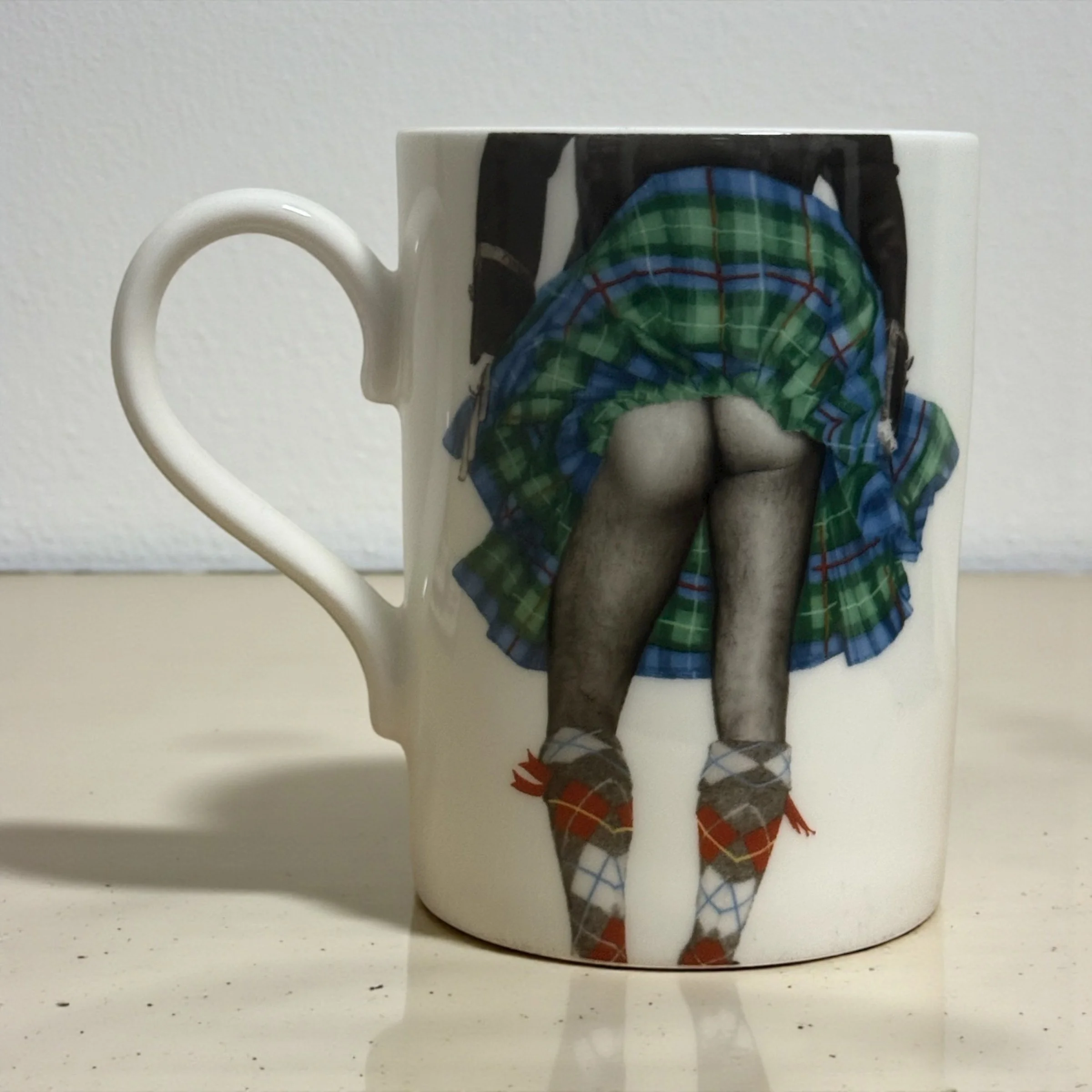 HIGHLAND-SWING-ERSE-mug-BRAVE-SCOTTISH-GIFTS-4.jpg