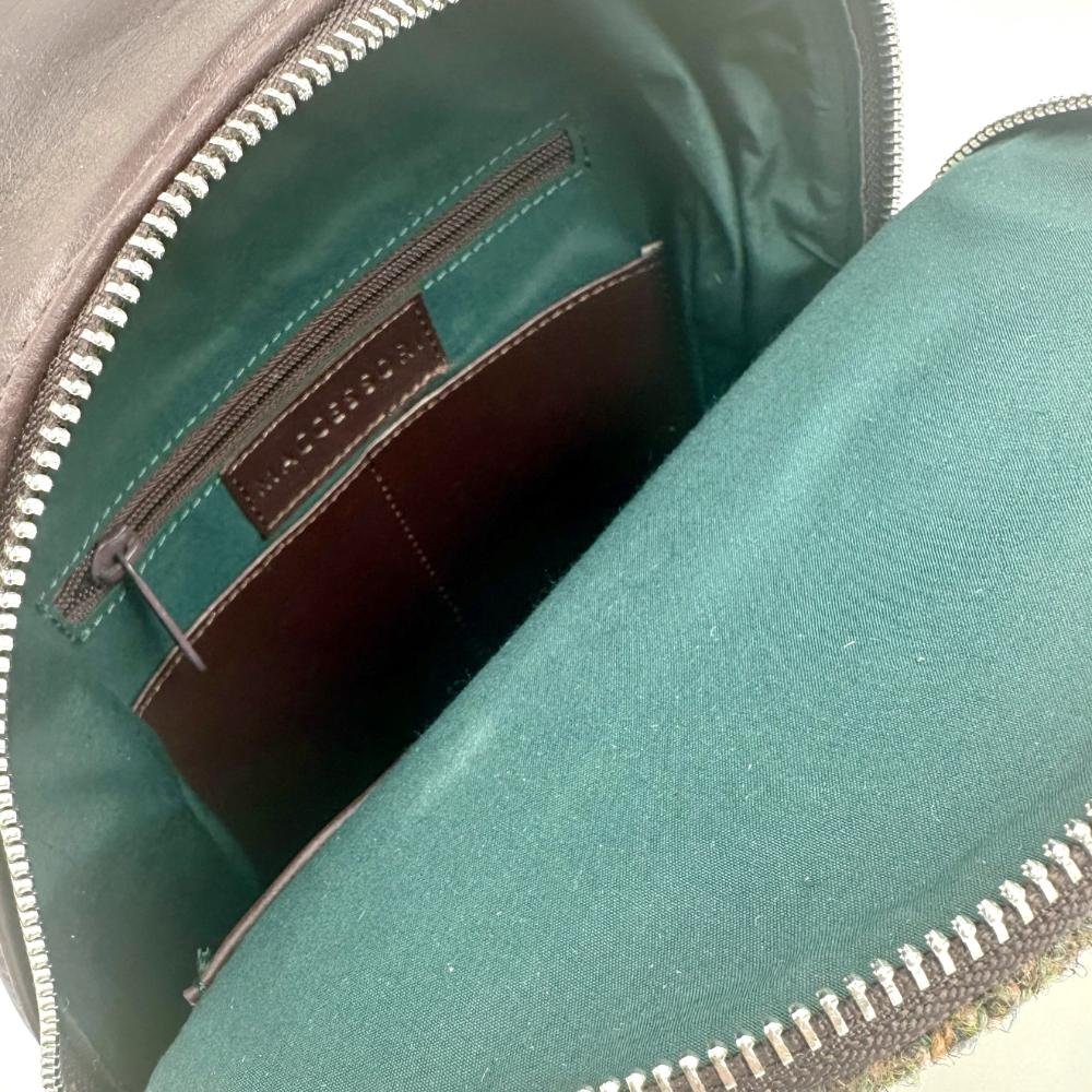 Backpack Country Green Harris Tweed (4).jpg