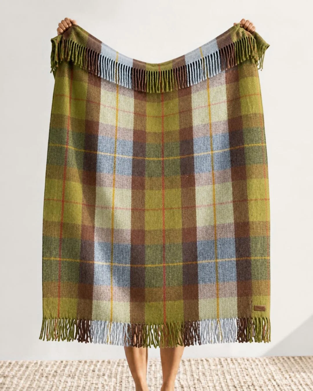 weathered-forest-tartan-throw-blanket-brave-scottish-gifts-7.jpg