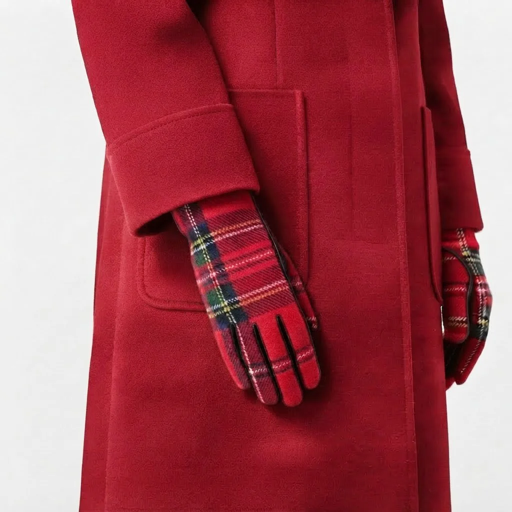 royal-stewart-tartan-gloves-brave-scottish-gifts-2.jpg