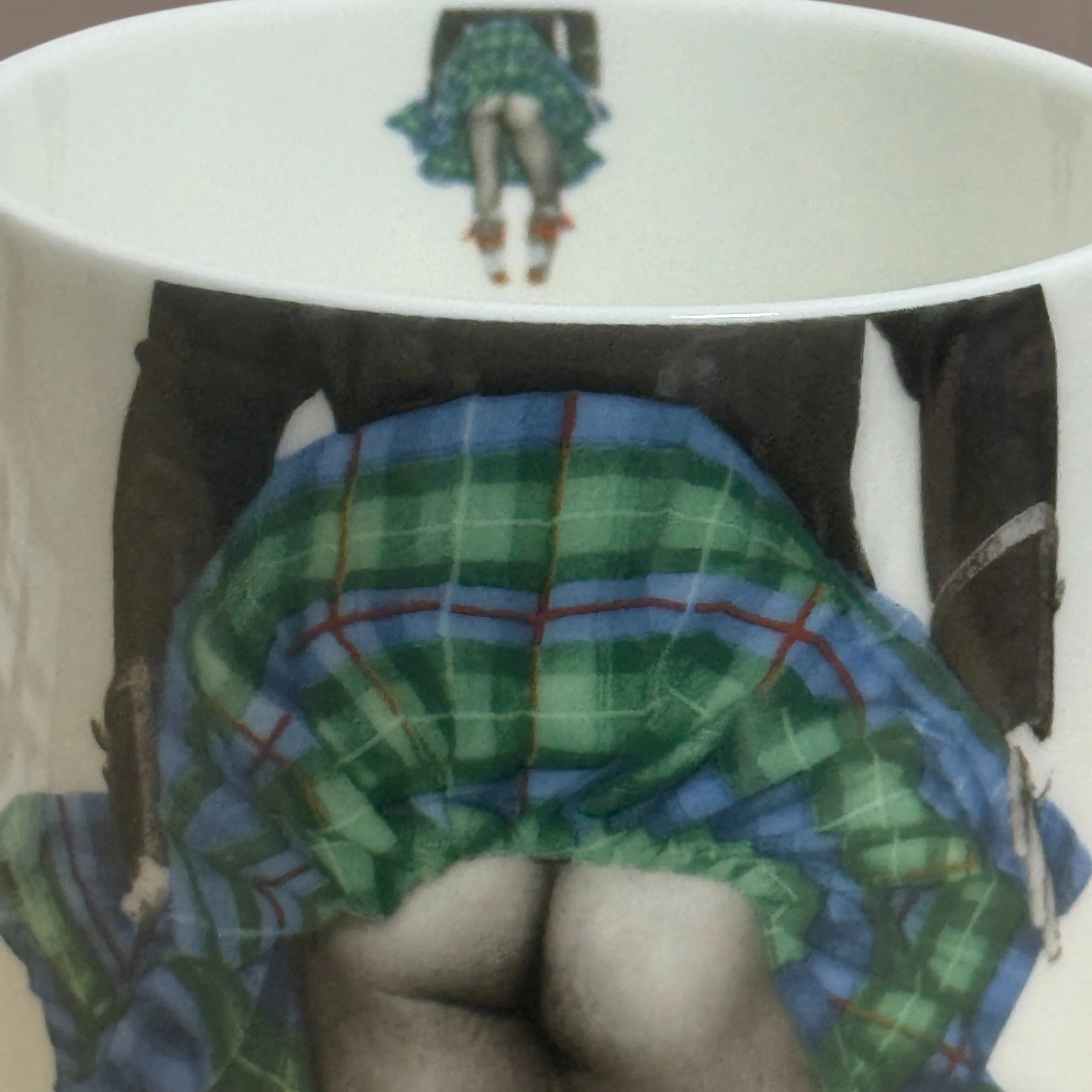 HIGHLAND-SWING-ERSE-mug-BRAVE-SCOTTISH-GIFTS-3.jpg