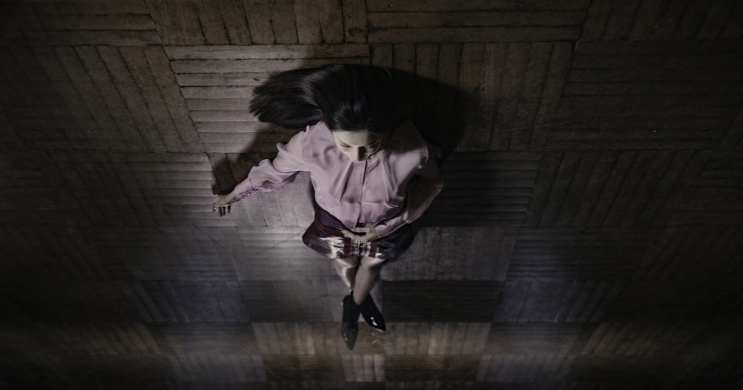 VeroModa grabs.00_00_57_04.Still045(comp).jpg