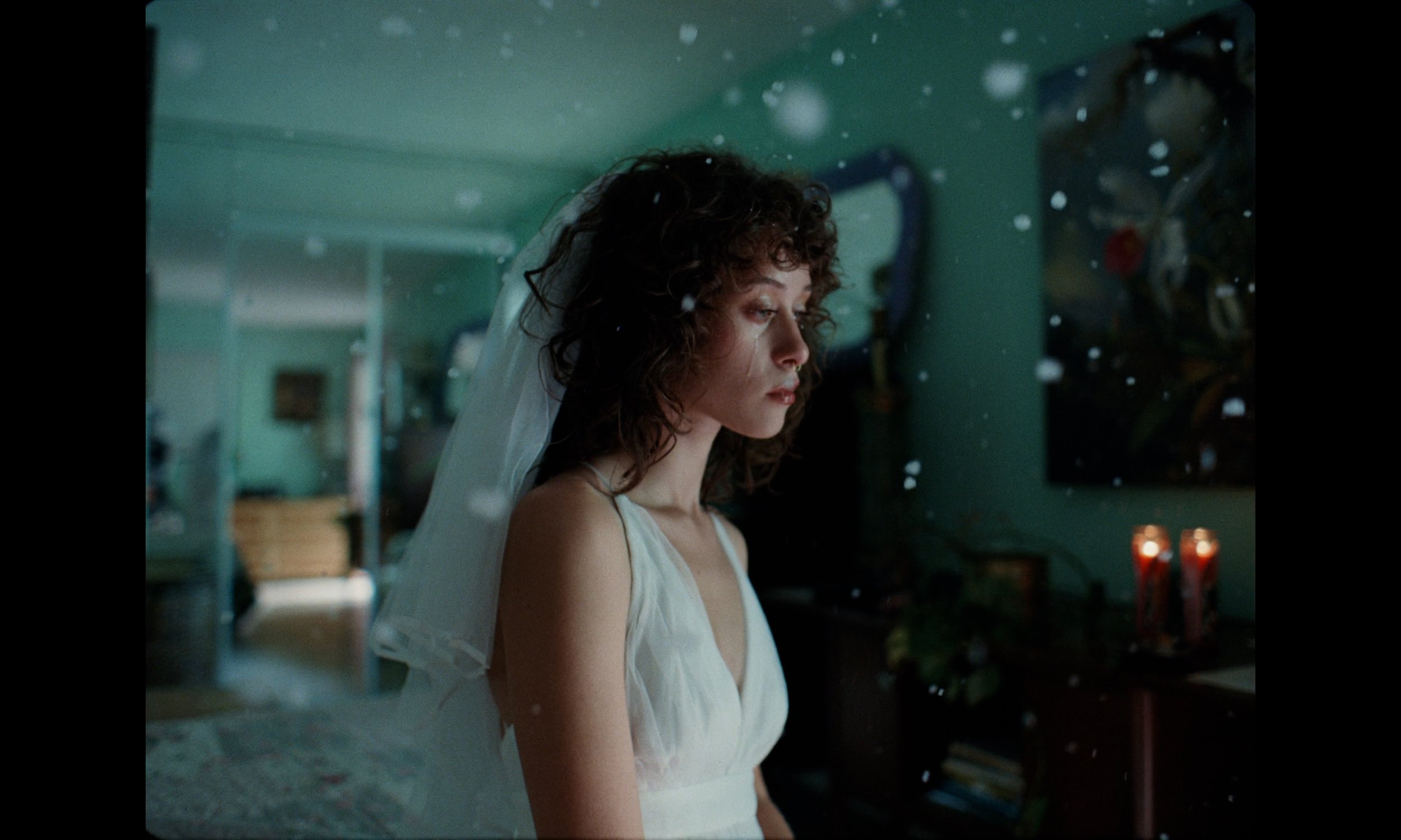 Tokisha - Perreo Llorando.00_02_50_02.Still188.jpg