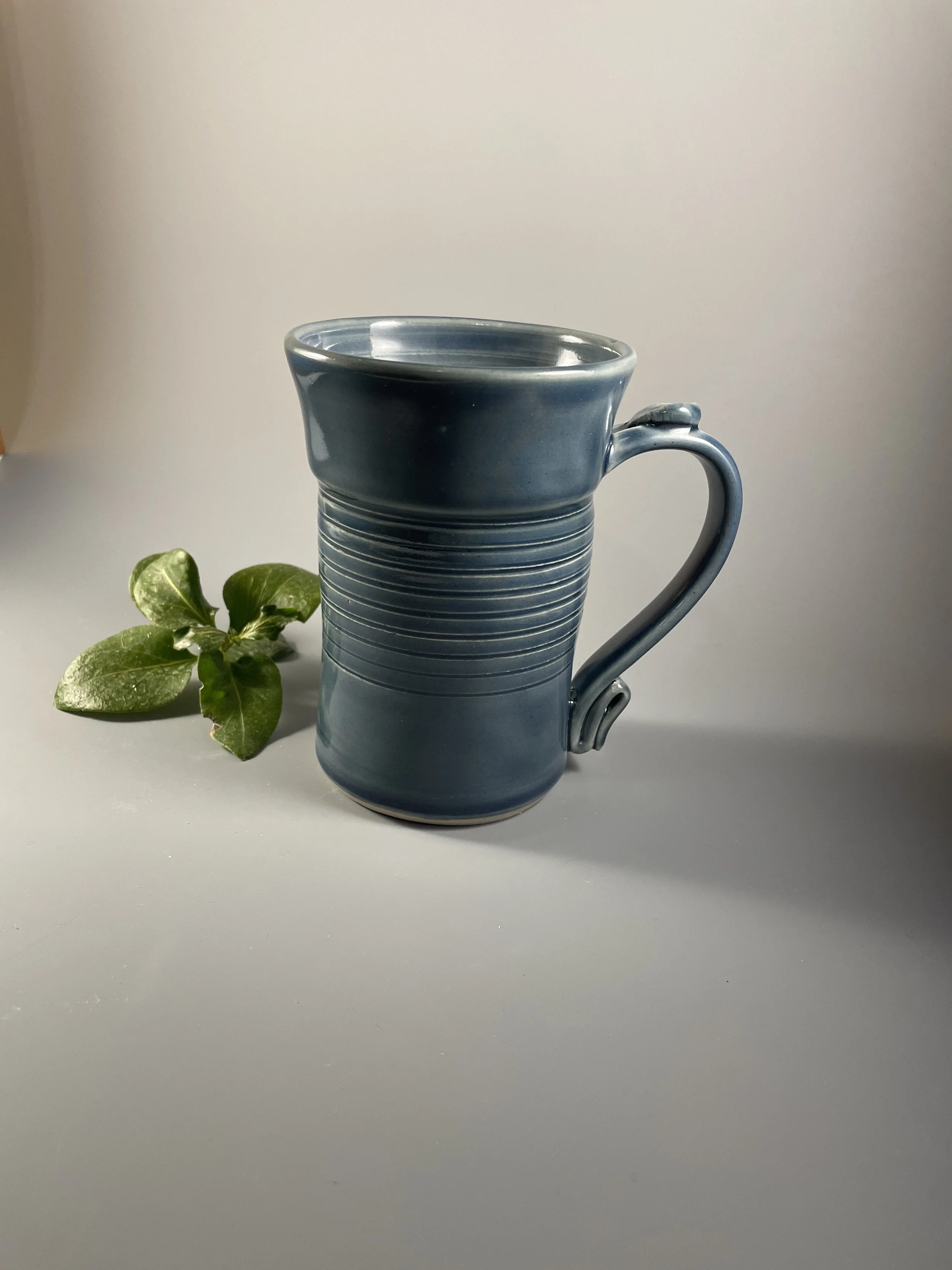 STONEWARE MUG