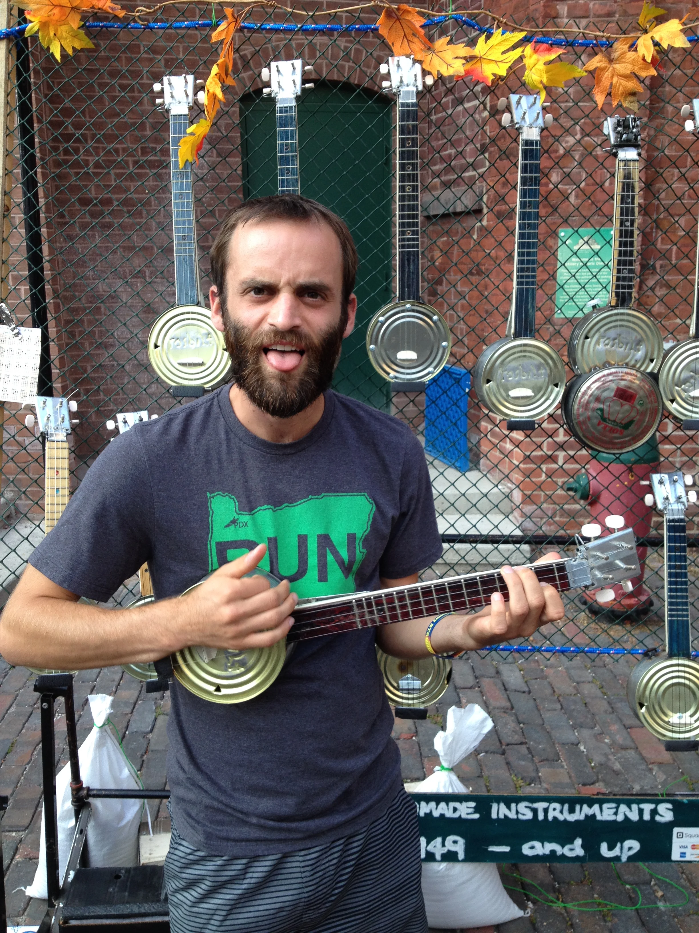 Tin can ukuele in the Distillery District of Toronto