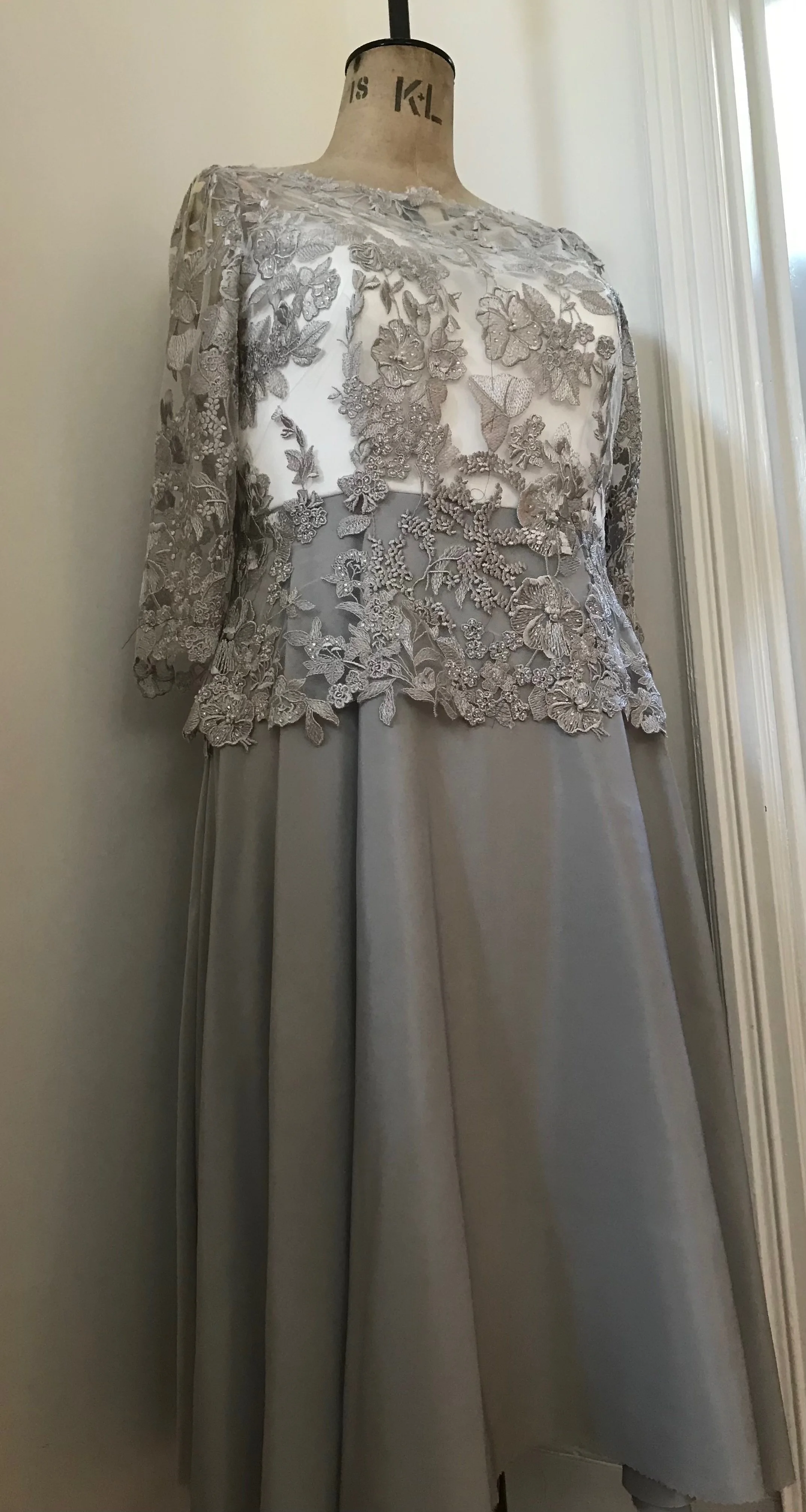 MOTHER OT THE BRIDE/GROOM BESPOKE MAKES