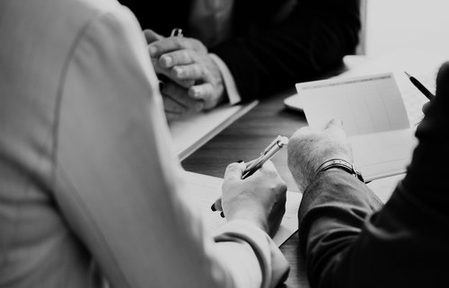 Business people investing on startup buiness