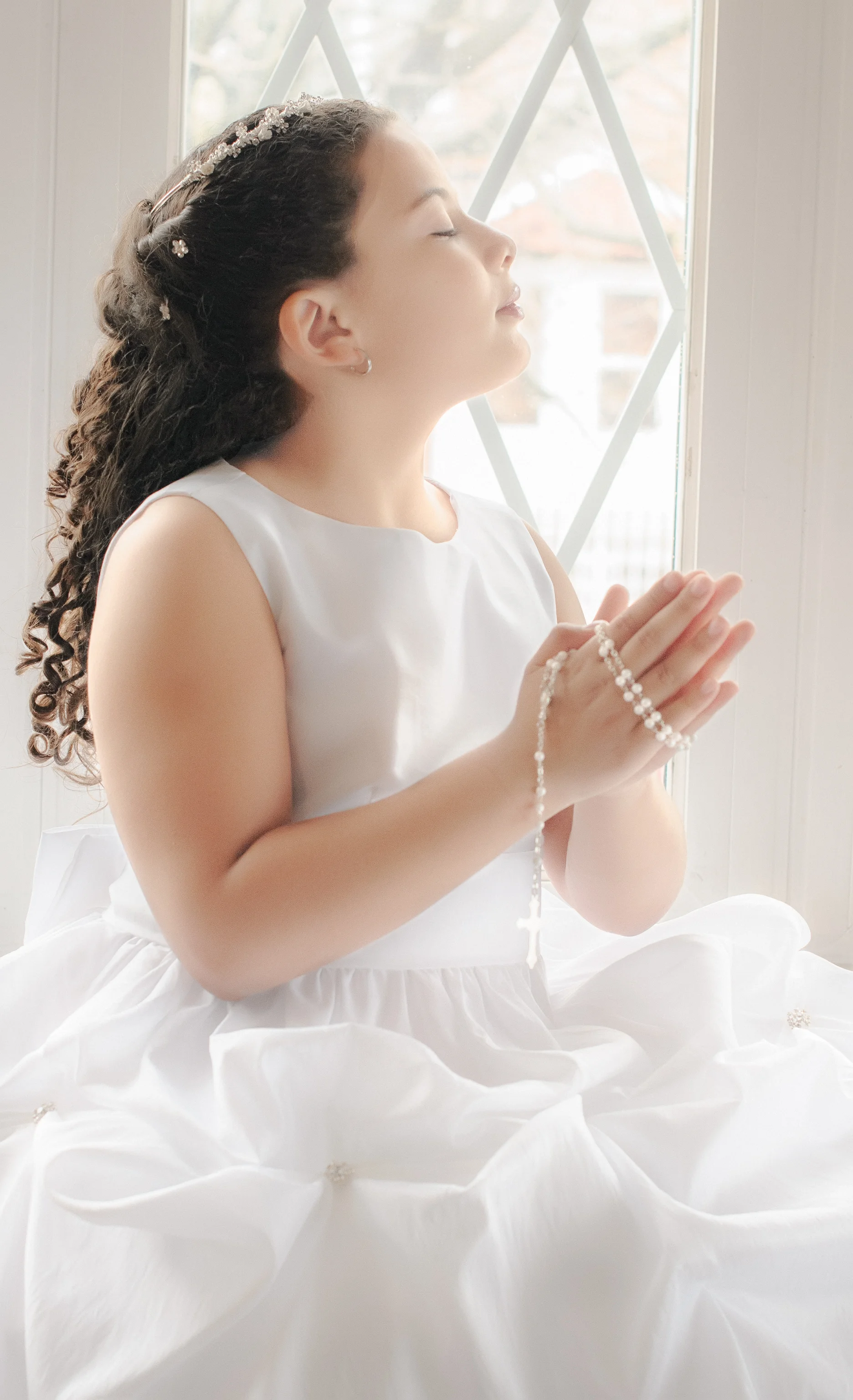 Saira's-Communion1.jpg