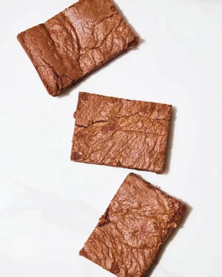 It&rsquo;s our Giving Tuesday tradition: Donate $25 for East 125th Street, and we hook you up with some of the neighborhood&rsquo;s best&nbsp;brownies from local family-run small business Pabade Bakery @pabadebakery.

Most importantly, it&rsquo;s you