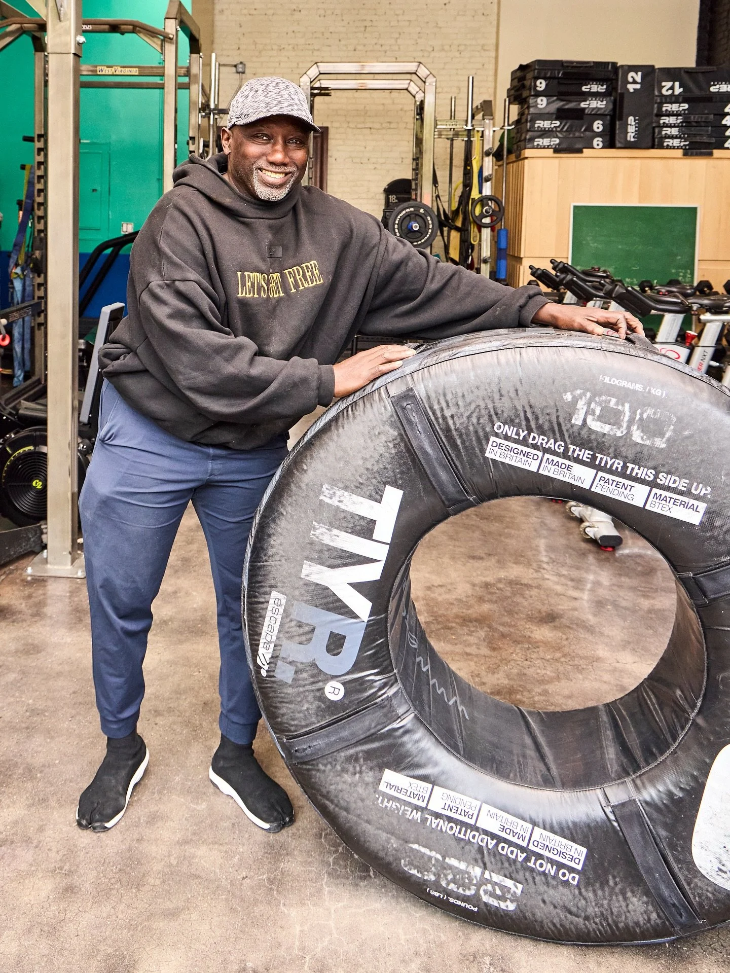 Badass functional fitness, HYROX+ training and more: That&rsquo;s what you&rsquo;ll find at re-Creation Fitness @recreatefitnessharlem, the brainchild of former powerlifter, martial artist and amateur boxer Edward Rush.

Known for taking equipment to
