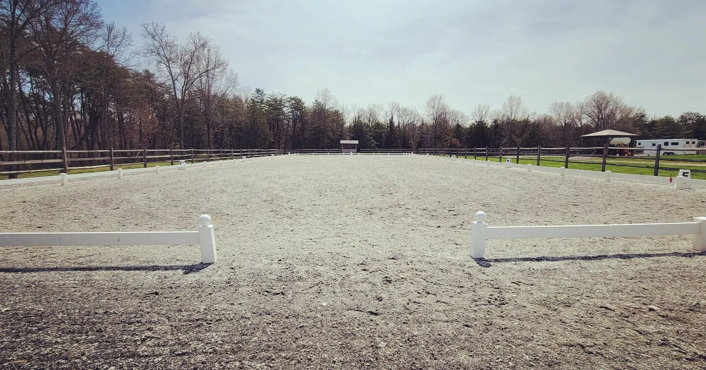 Spring is in the air! And the ring is up! Entries for our Schooling Dressage and Combined Test Competition open this Saturday. Contact us if you would like to come school before the shows. 😄🌷🐣