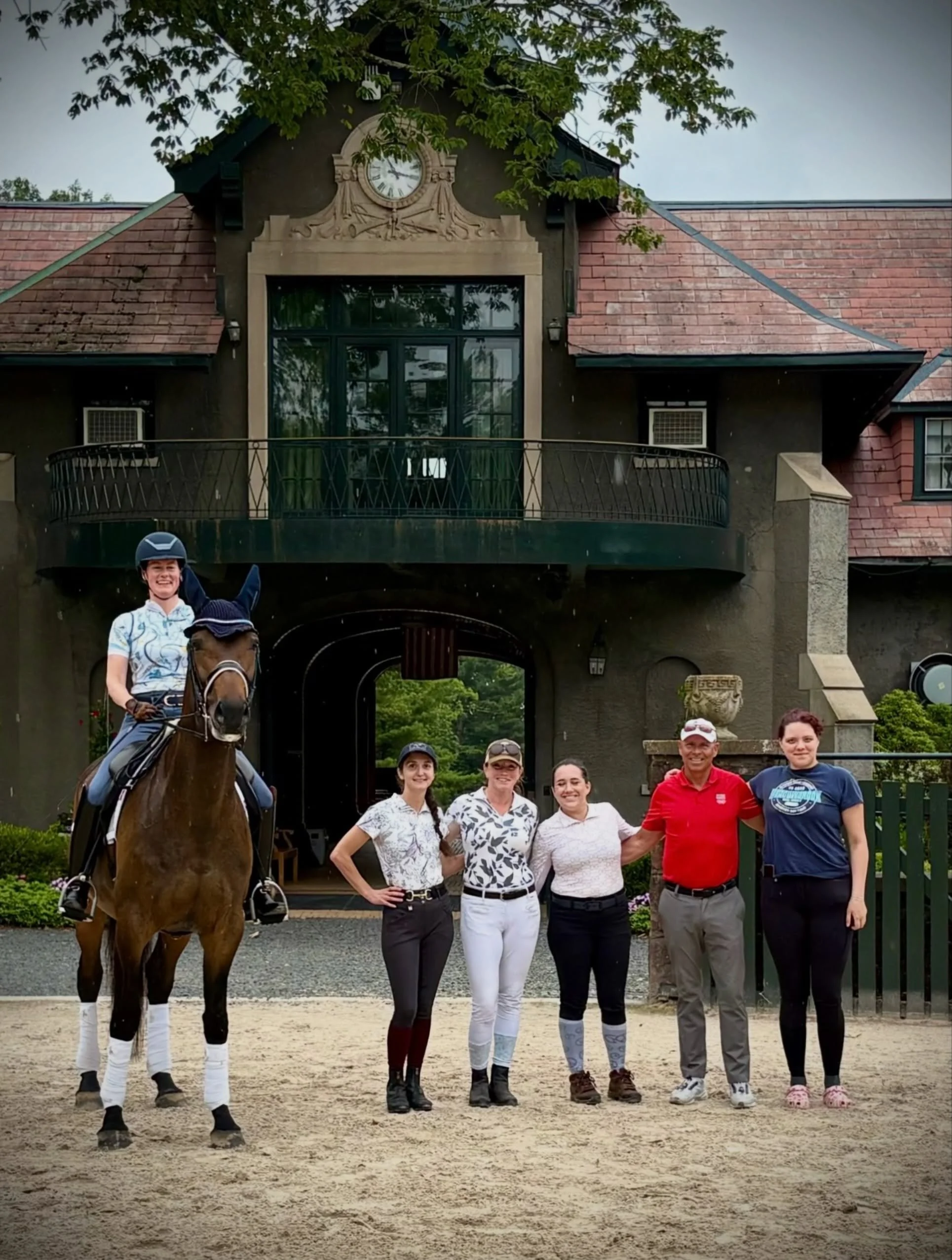 Several RTF riders had the opportunity to clinic with Olympian Steffen Peters at the USET Foundation HQ last summer. This weekend (October 9-11), we are thrilled to welcome Steffen back to New Jersey for a three-day dressage clinic right here at Red 