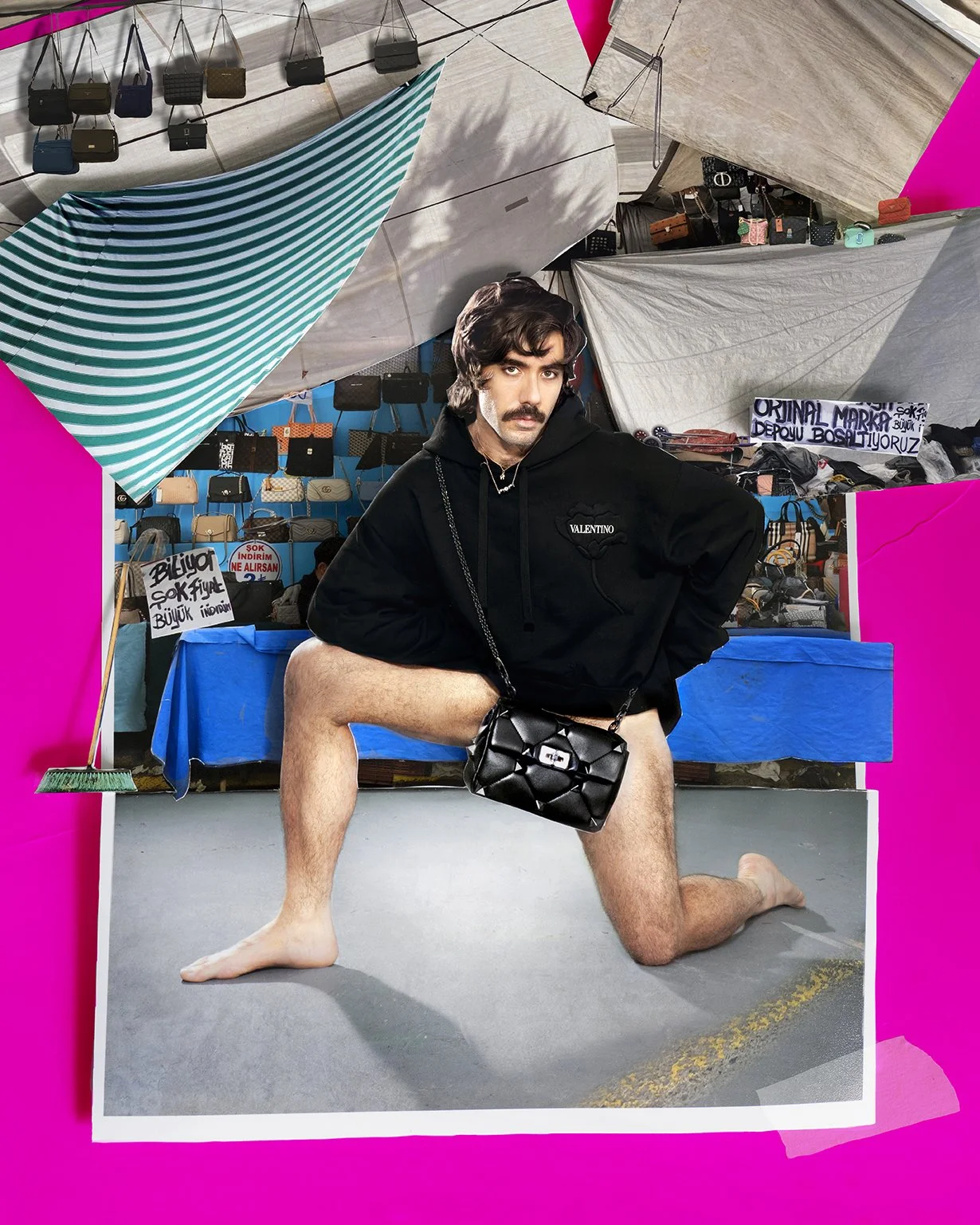 VALENTINO_2022_CAP_Web.jpg