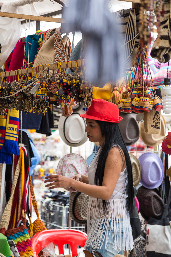 Buying a Hat, Market in Bogota