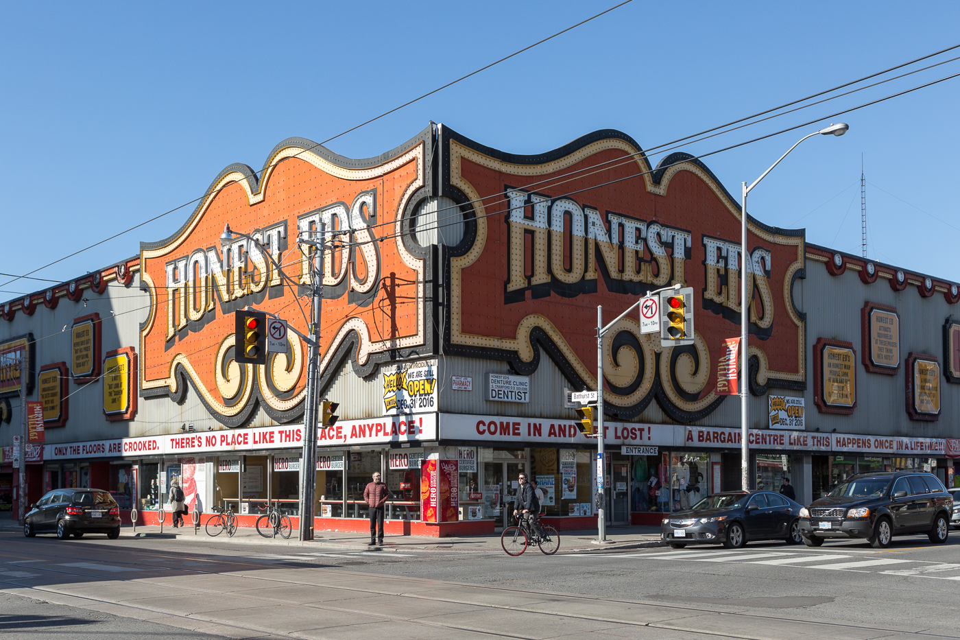 Honest Eds Shopping Emporium