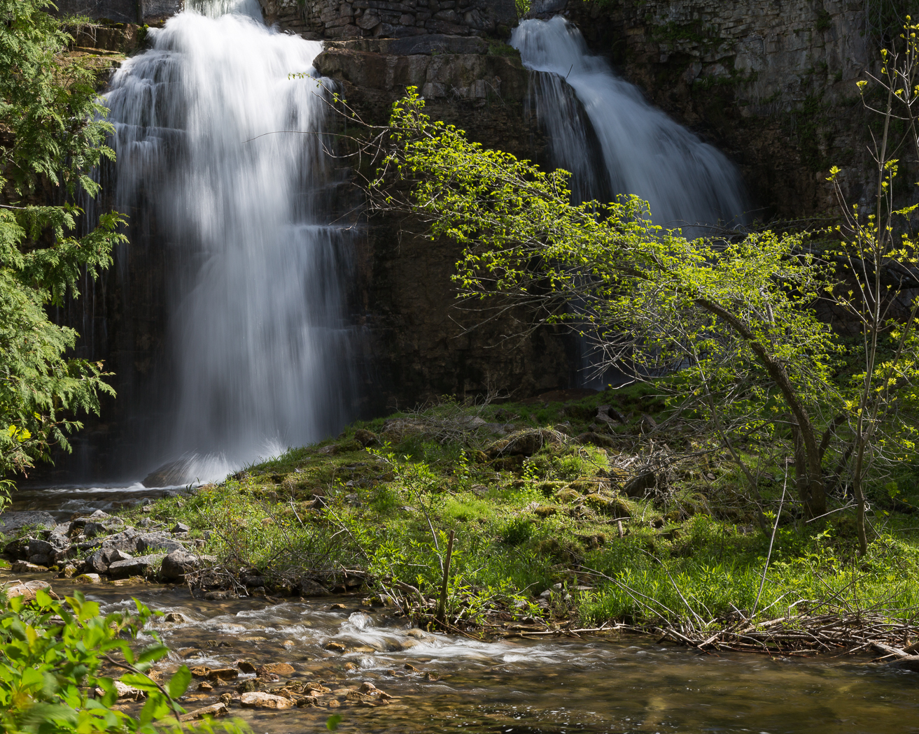 Double cascading waterfall at Walters Falls