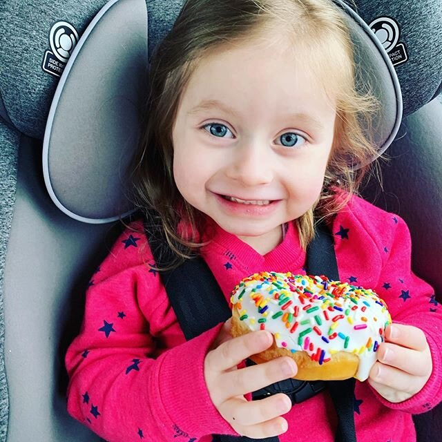 Donut miss the opportunity to work with the cutest CEO in #SpringfieldIL! Once we&rsquo;d finished taking photos @scoop_du_jour for our client @localfirstspringfield our daughter #OliviaEHLong tucked into one their delicious #donuts🍩 We curate and c