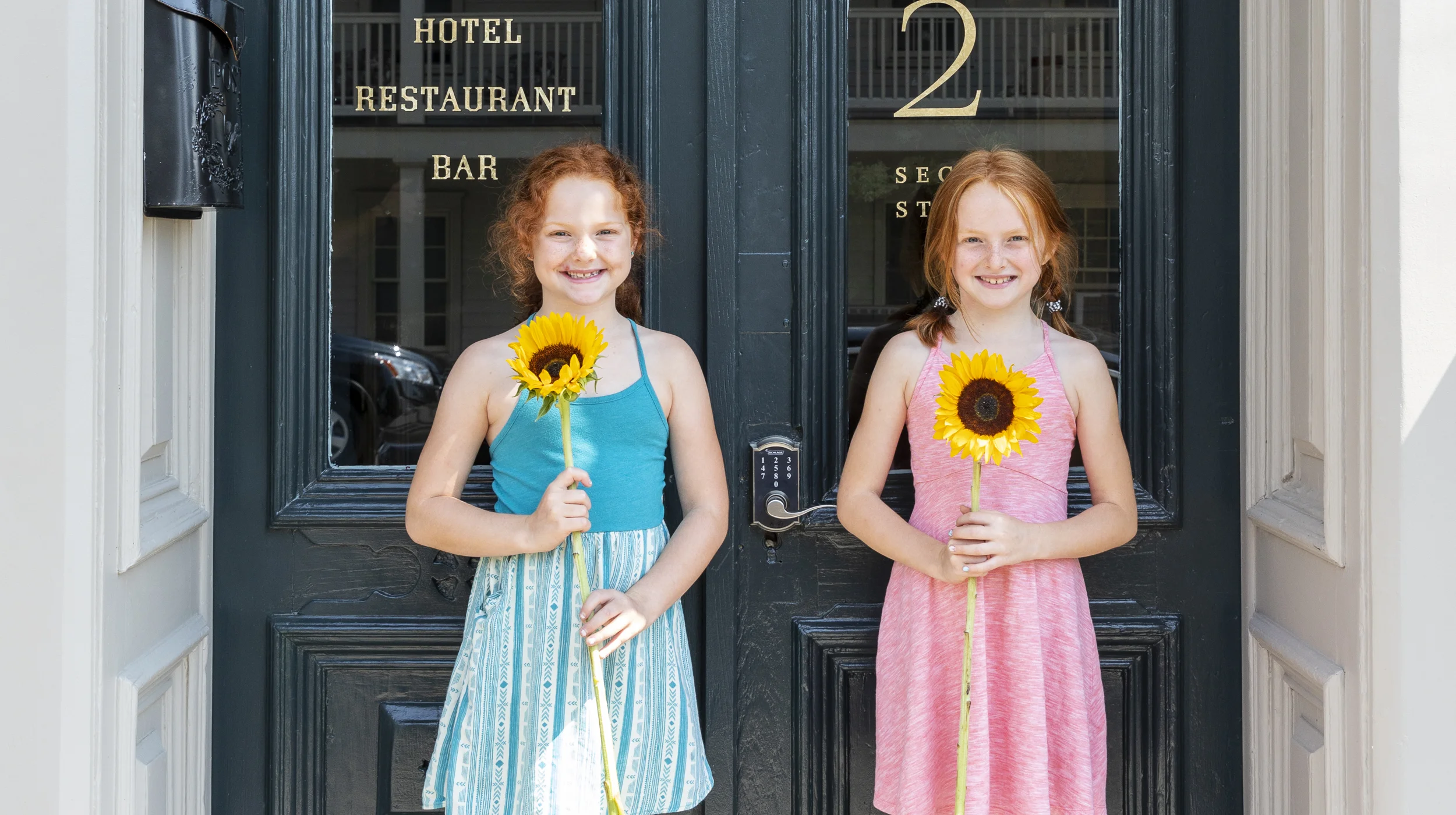 Stewarts_House_2018_0709 girls.jpg