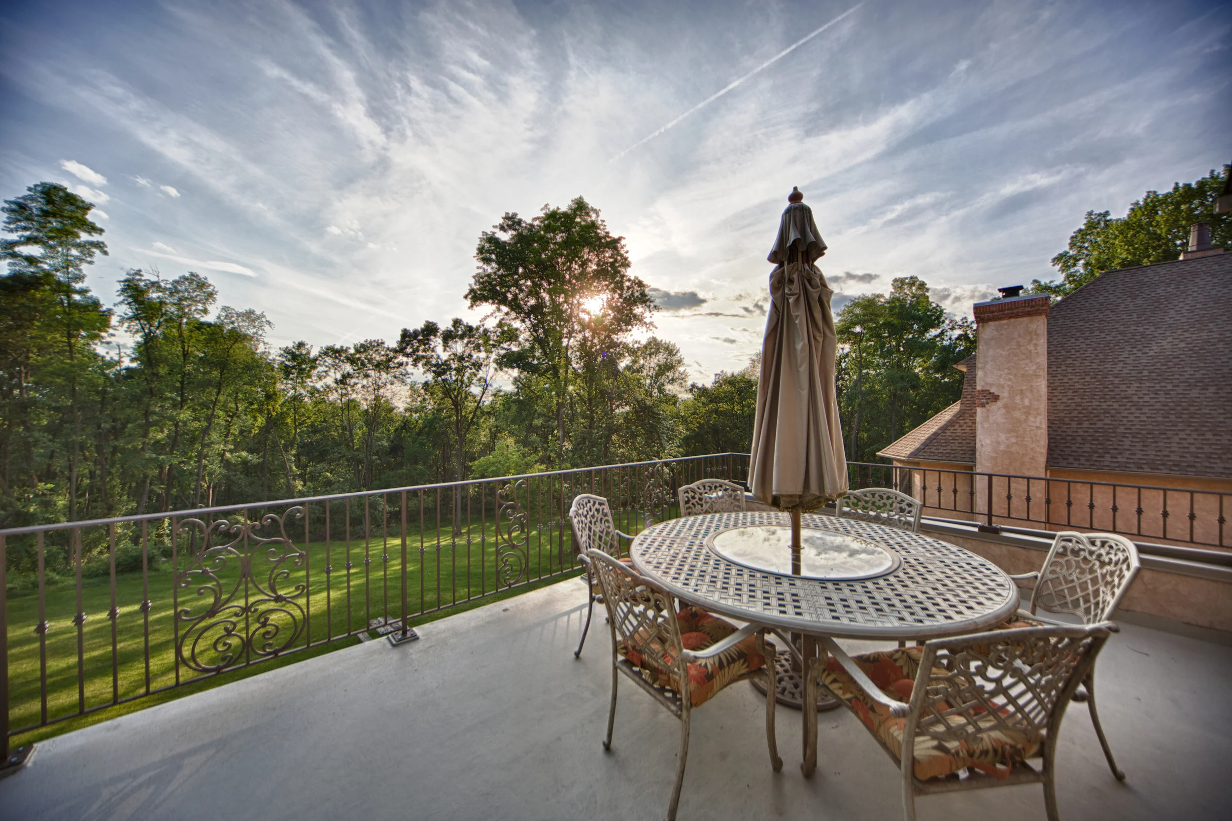 Lori Court 478_HDR.jpg