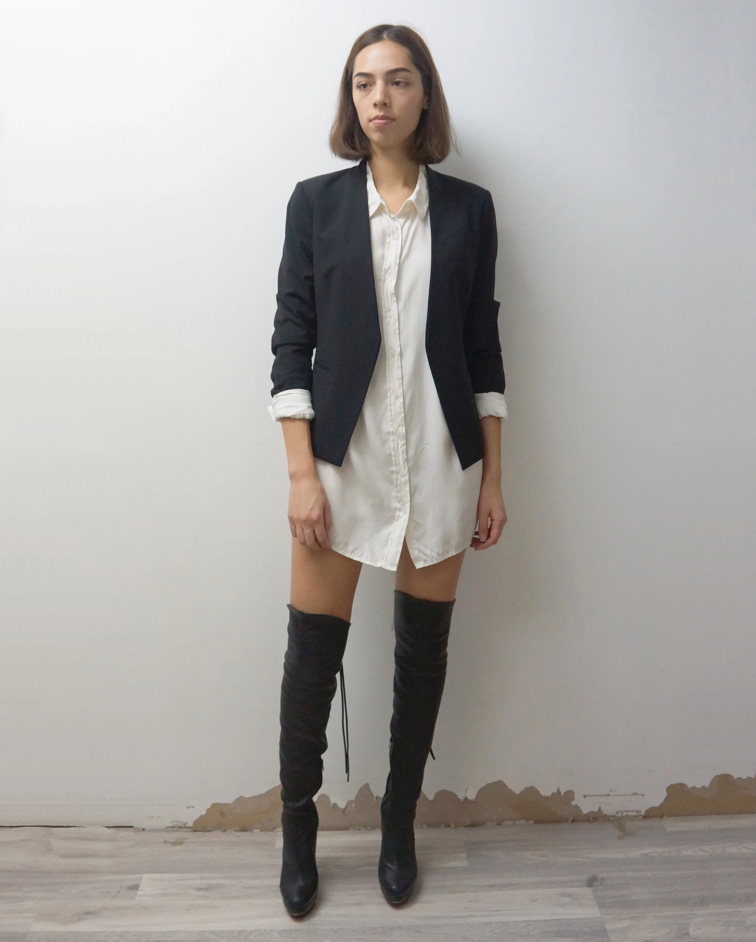 theory cropped blazer