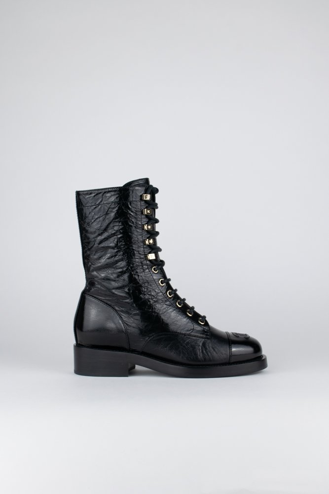 Chanel Cap-toe Combat Boots — BLOGGER ARMOIRE