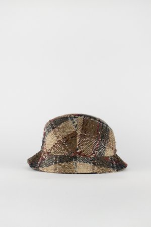 Burberry Fedora Style Hat — BLOGGER ARMOIRE