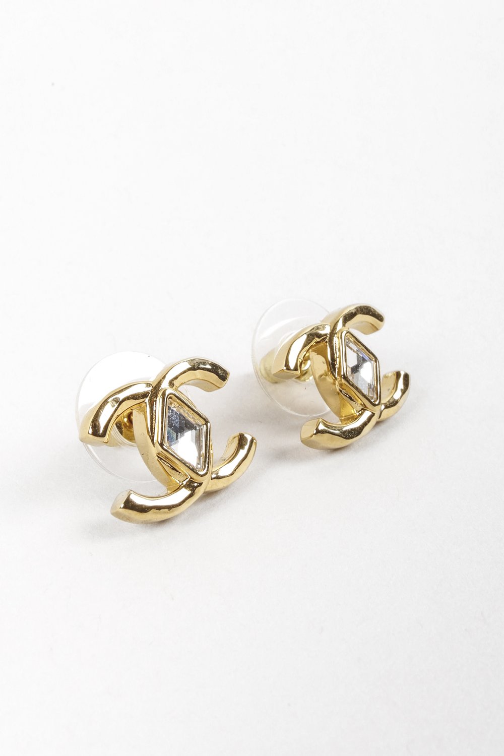 23c Chanel CC Logo Crystal Earrings Studs Gold Tone 5CZ811K