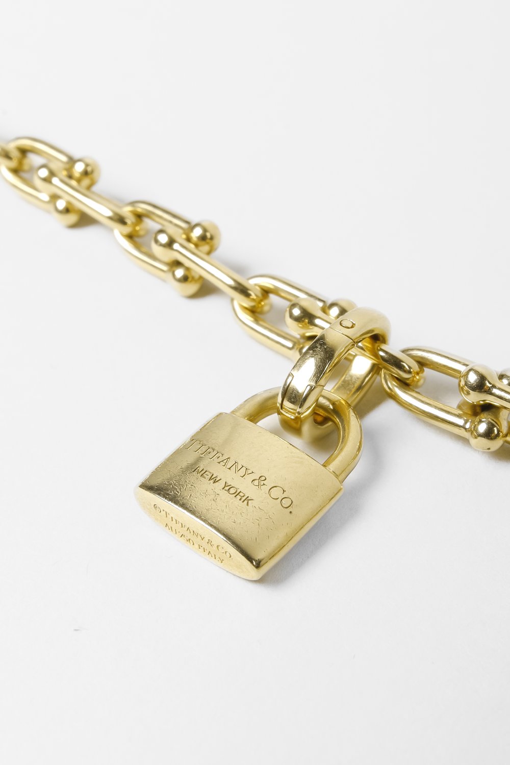 Tiffany & Co. 18kt Yellow Gold Tiffany City Hardwear Wrap Necklace in  Metallic