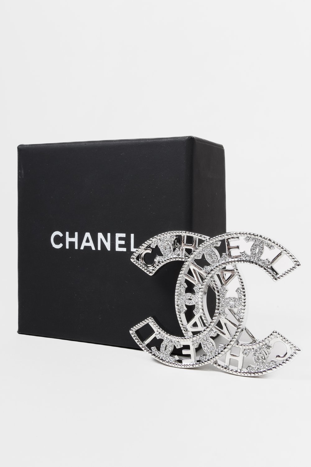 Chanel Blue Enamel and Metal Beaded CC Four-Leaf Clover Brooch