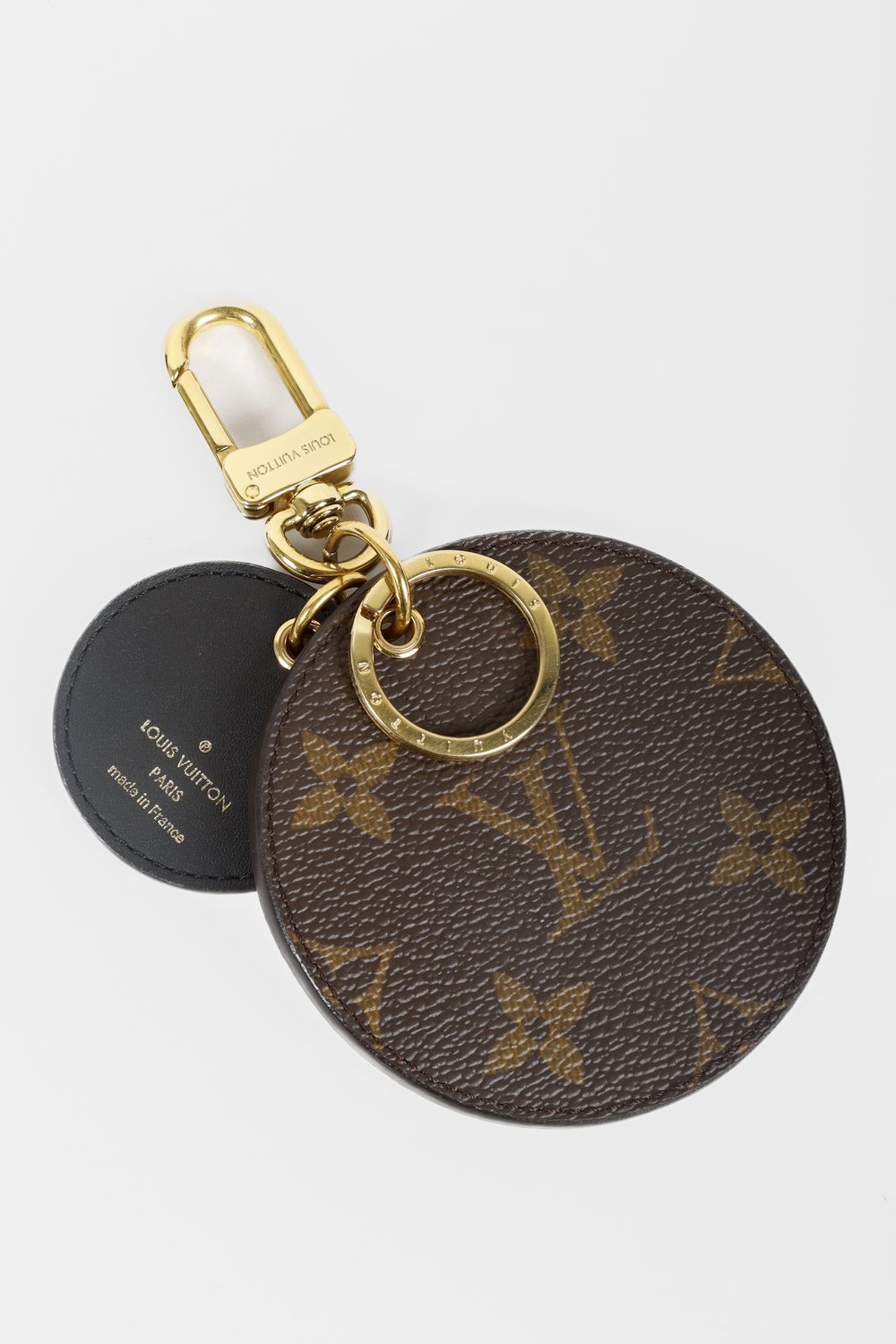 Louis Vuitton Monogram Reverse Key Holder and Bag Charm — BLOGGER