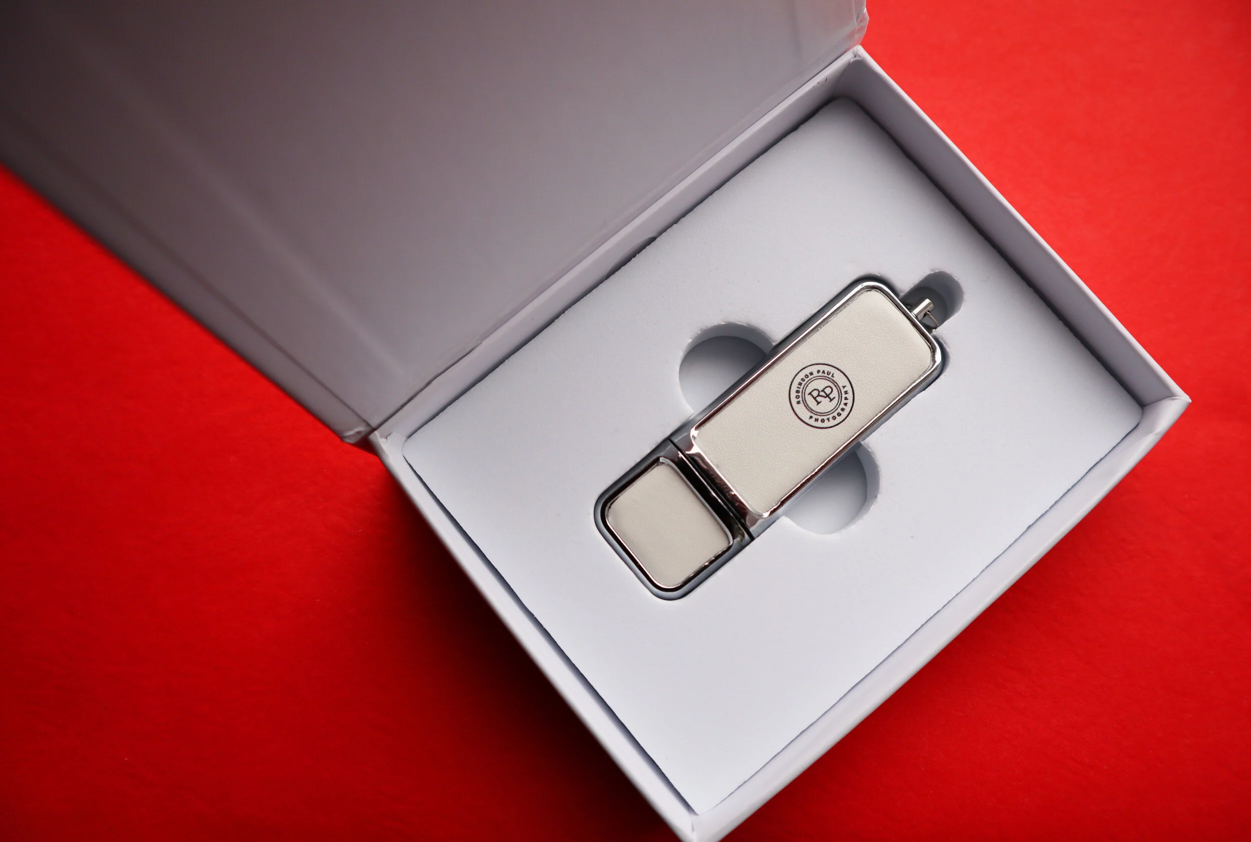Flash Drive_Closeup.jpg