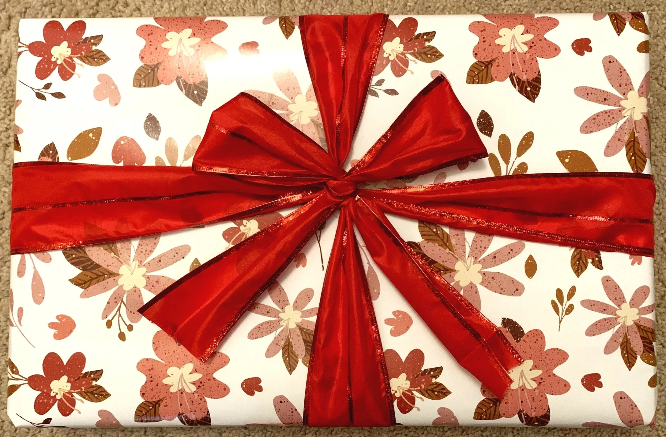 gift+wrap+paper+for+latoya.jpg