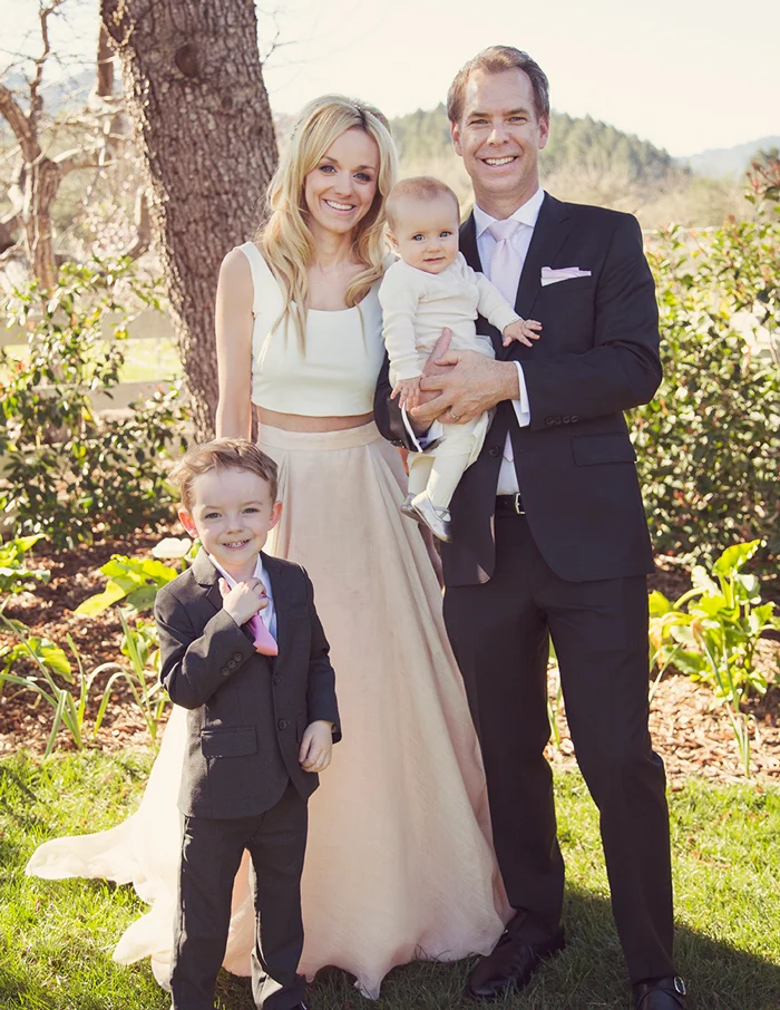 Wow you couldn't ask for a more gorgeous family! 