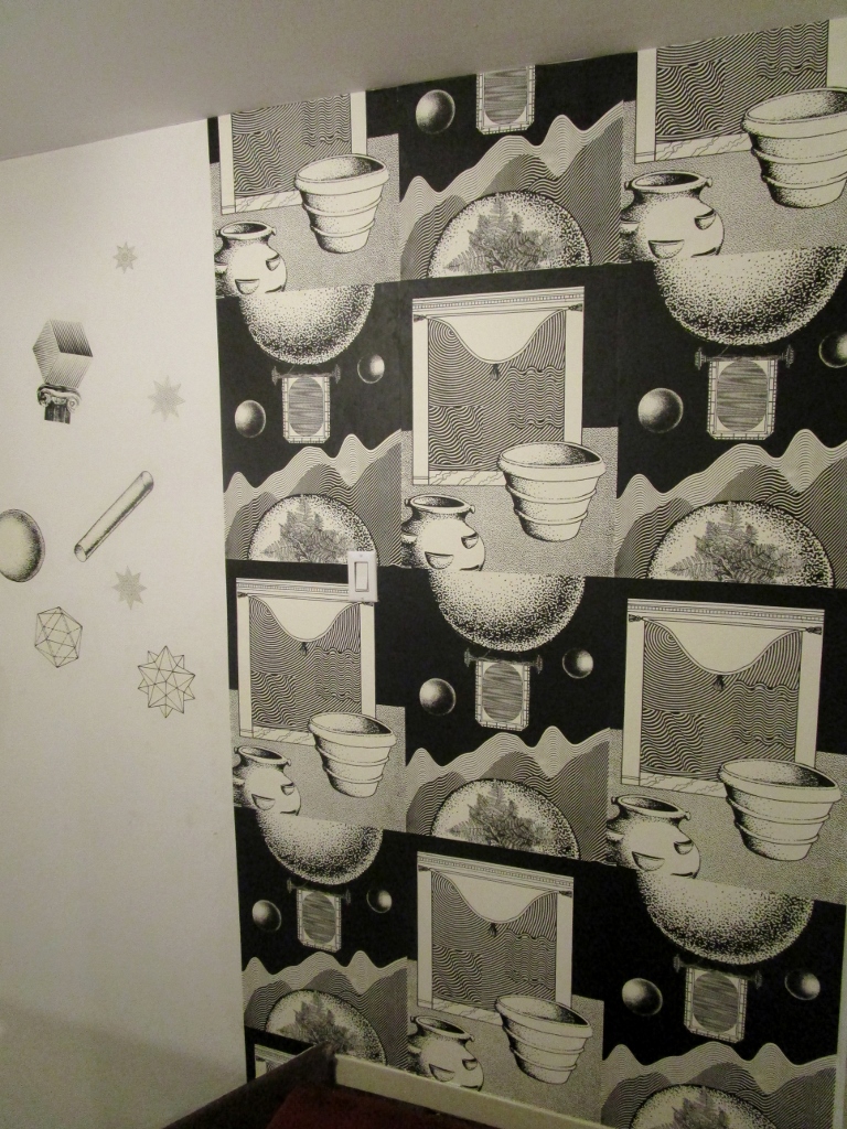  Custom wallpaper for Vivian's home, Toronto  Screenprinted wallpaper + cut out shapes  2015 