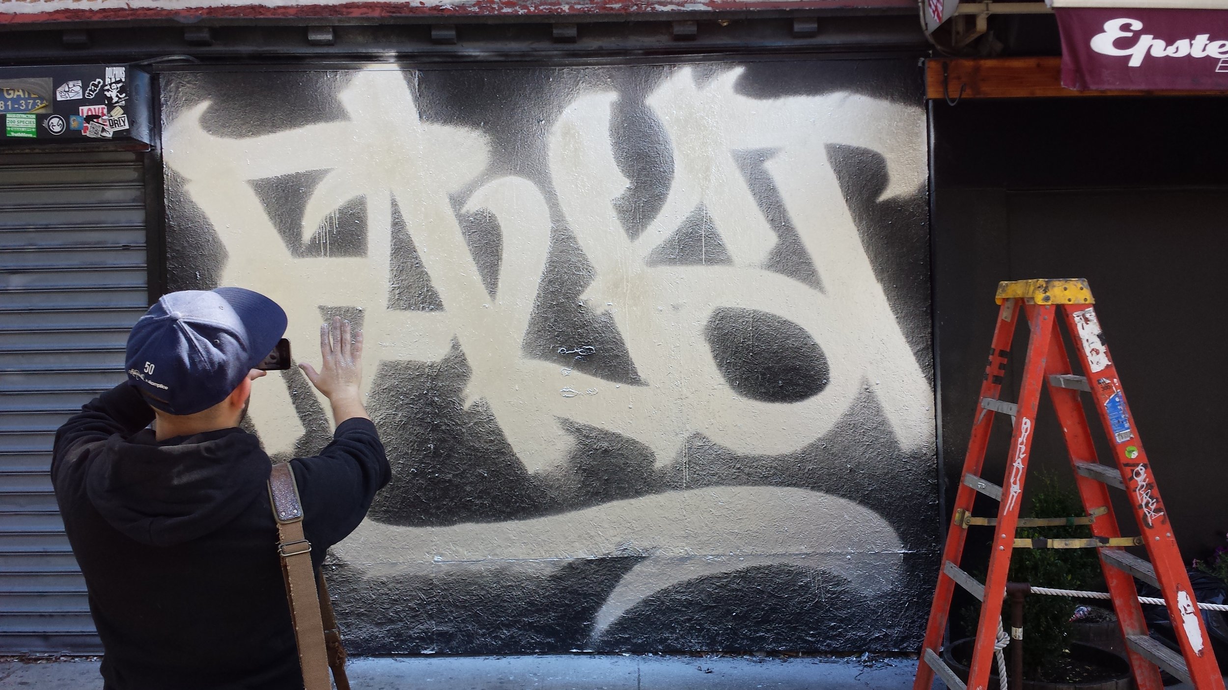 Faust using the new wide spray can L.E.S. September '14