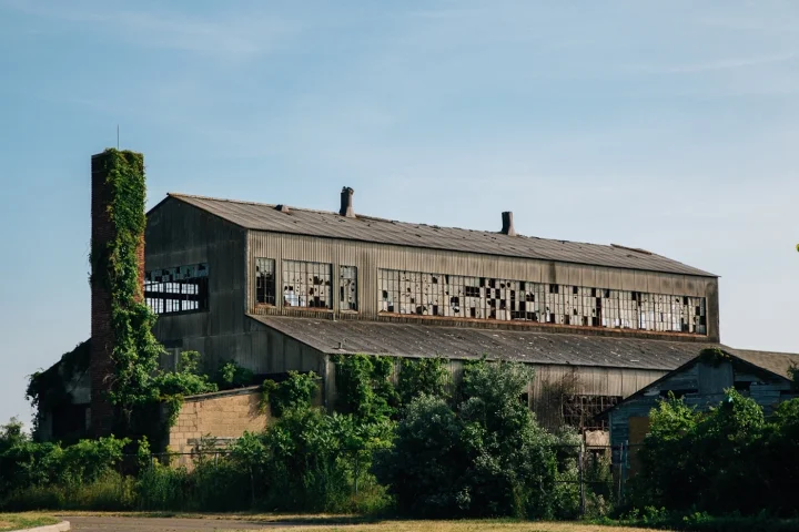 fort-tilden-t9-building-720x480.jpg