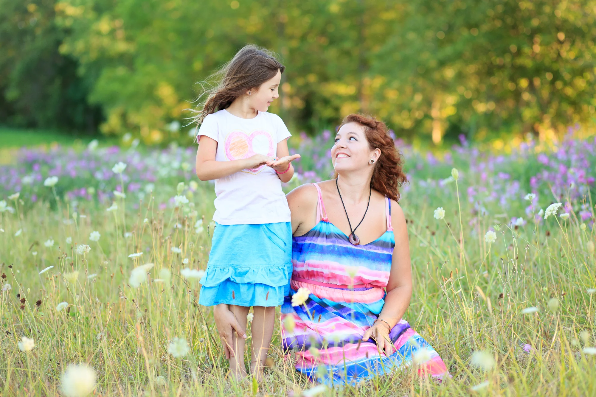 Summer Family Photography at College Natural Park in Troutdale, Oregon - The Patterson Family
