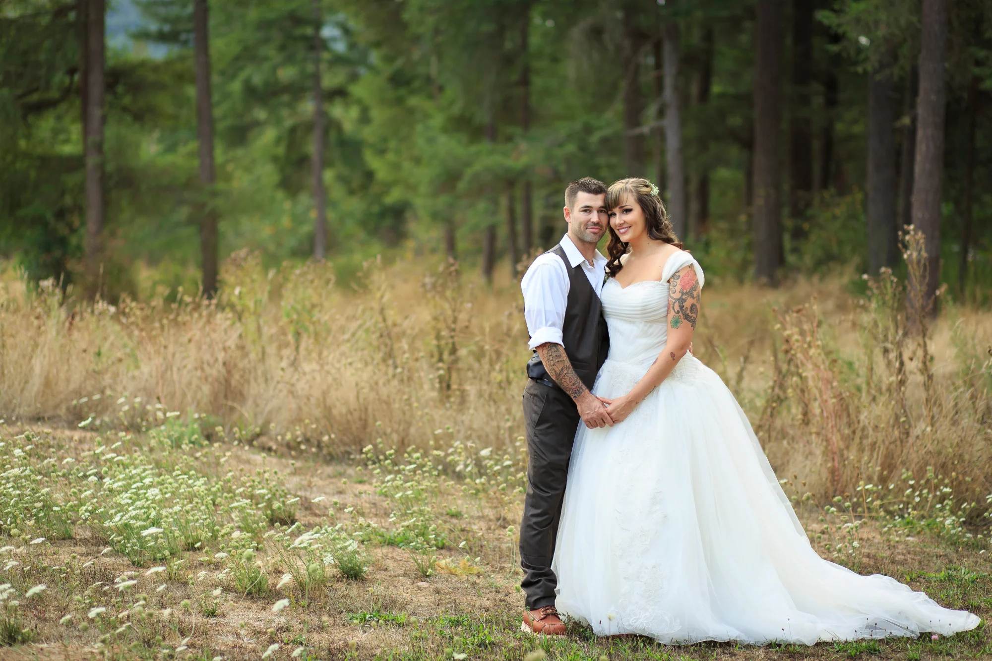 Summer Country Wedding in Molalla, Oregon - Shawna & Hollis
