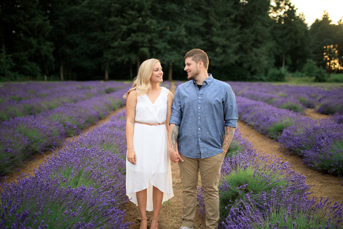 portland-engagement-photographer-the-oregon-lavender-farm-sondra-austin-1.jpg