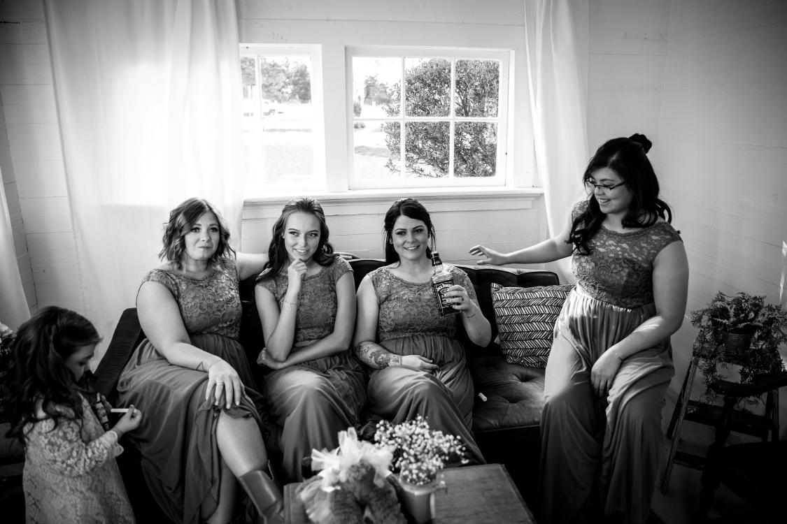 sandy-oregon-wedding-photographer-the-inn-at-avonlea-ashlee-seth-17.jpg