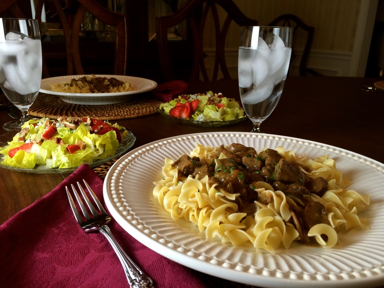 Easy Beef Stroganoff and Noodles