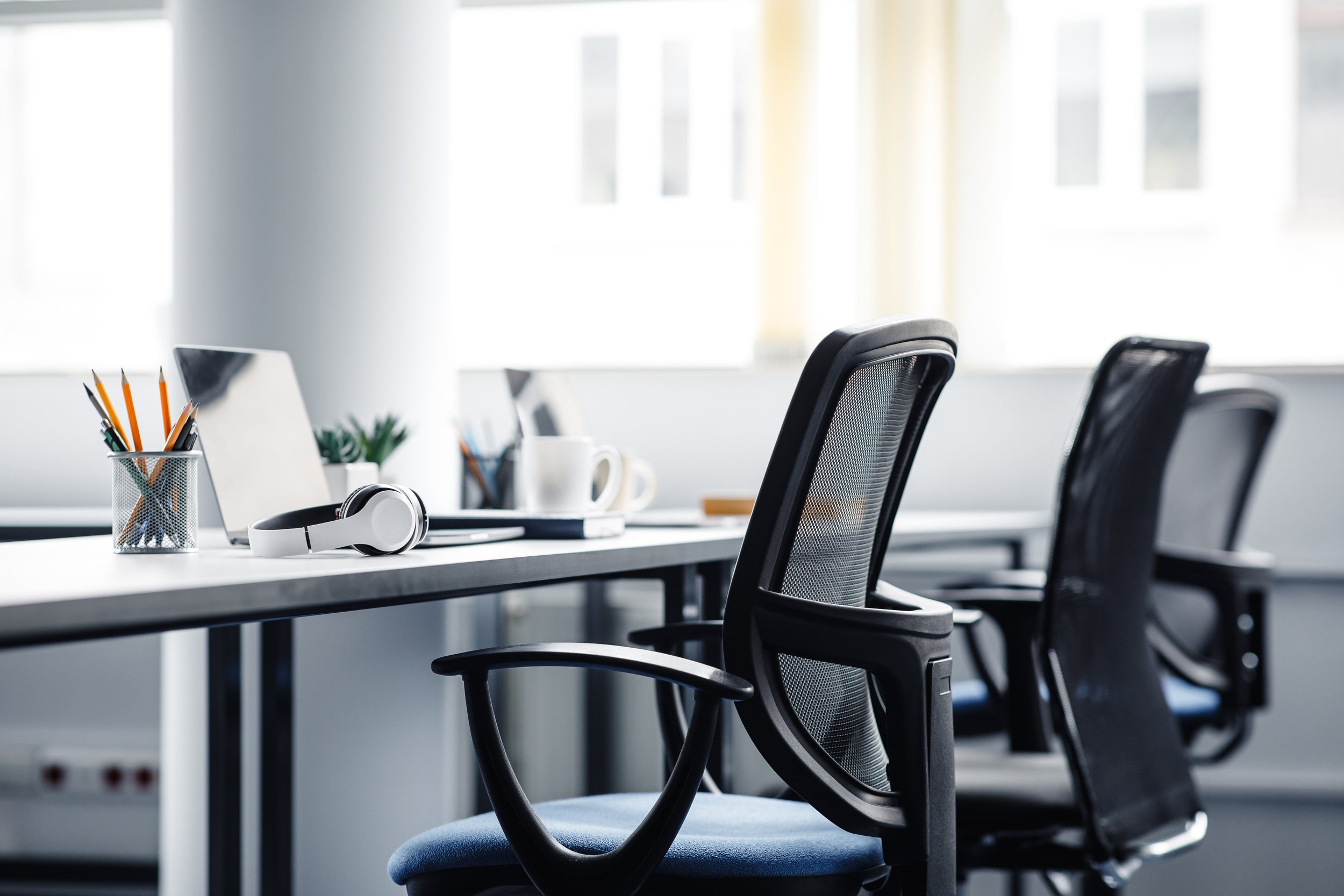 Designing Executive Office Suites to Balance High End Aesthetics with Strict Client Privacy
