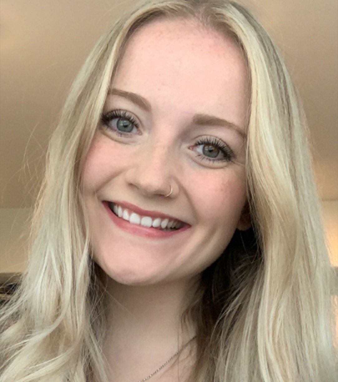 Jacinda Davis Design & Project Manager