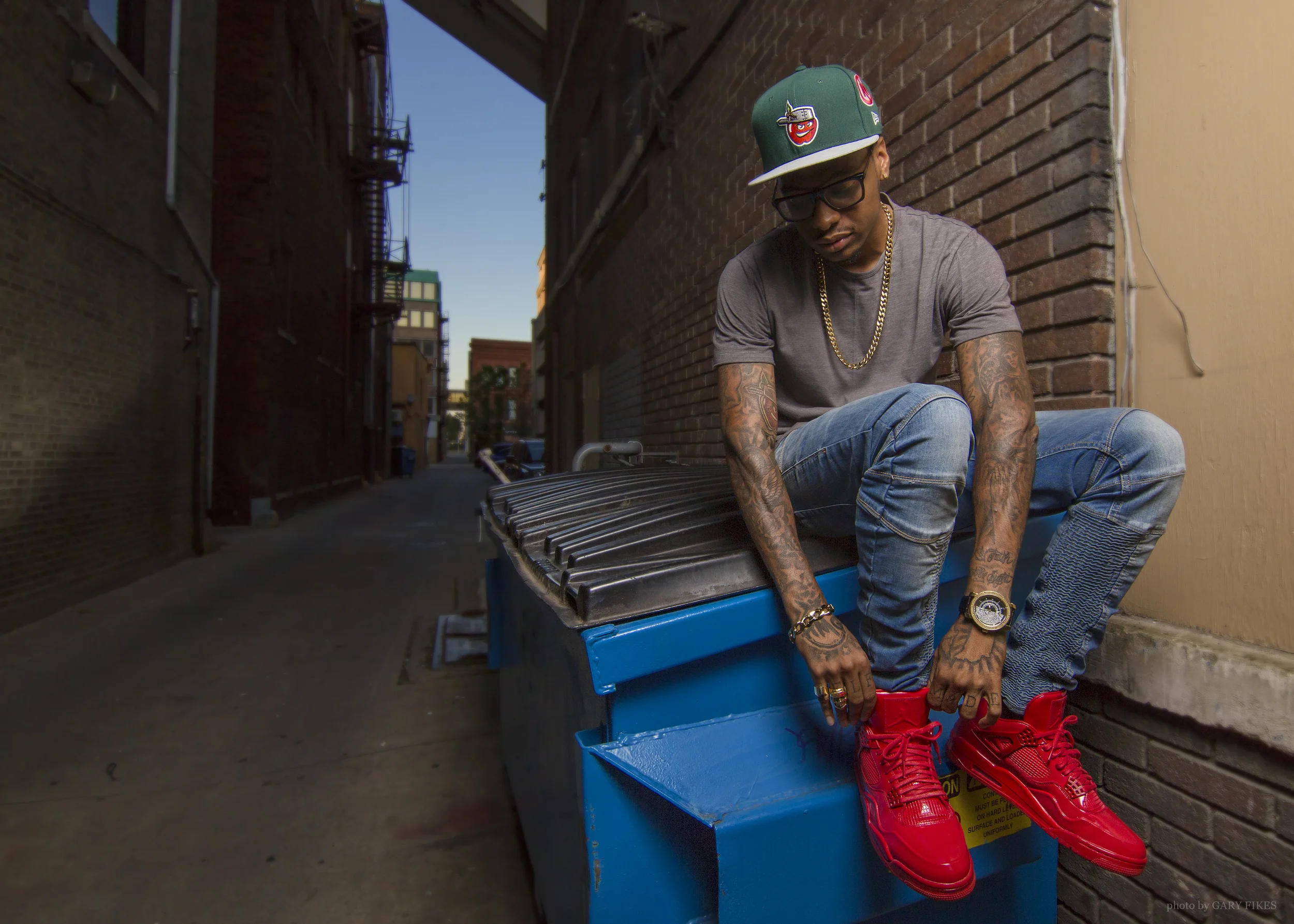 Nyzzy2Nosig copy.jpg