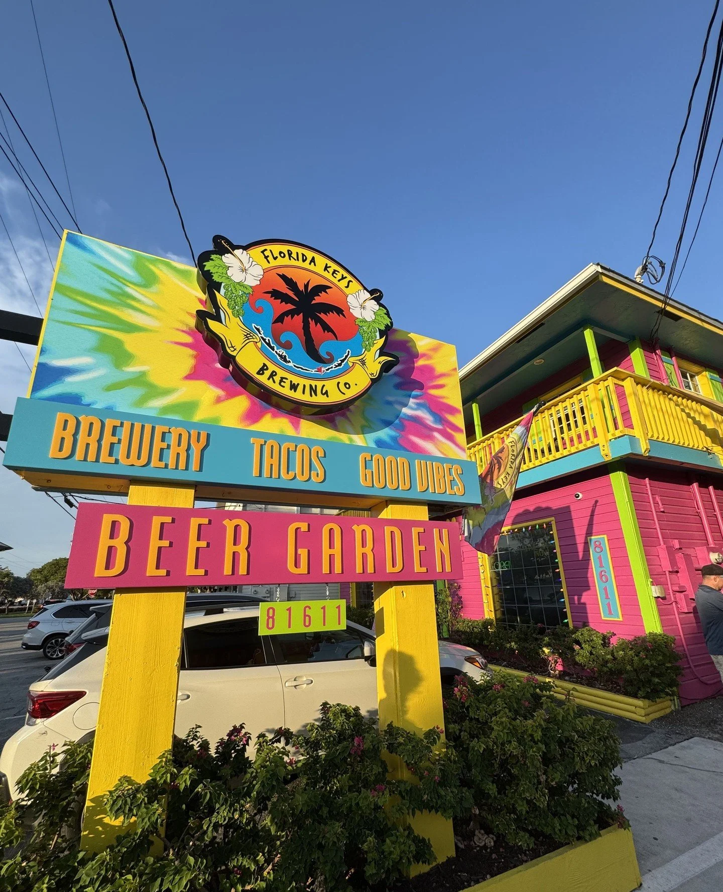 Hang at @floridakeysbrewingco with top taps, live music &amp; island art 🌴🍺⁠
⁠
Hours of Operations:⁠
Monday - Thursday 11am to 10pm⁠
Friday - Saturday 11am to 11pm⁠
Sunday 11am to 8pm⁠
⁠
#floridakeysbrewingcompany #drinklocal #islandbrew #floridake