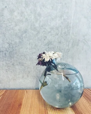  delicacies in a coffee shop 