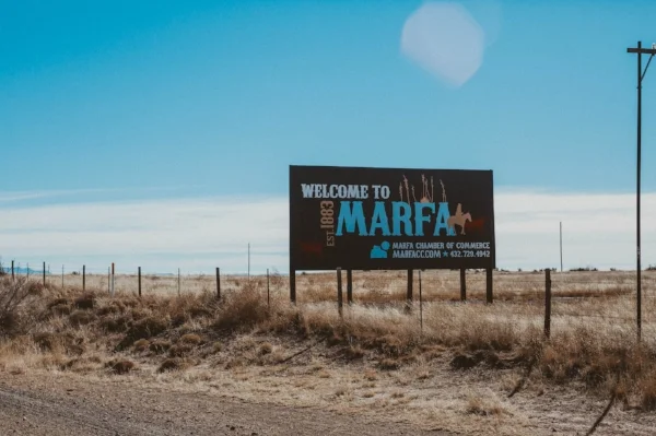 marfa - screen -100.jpg