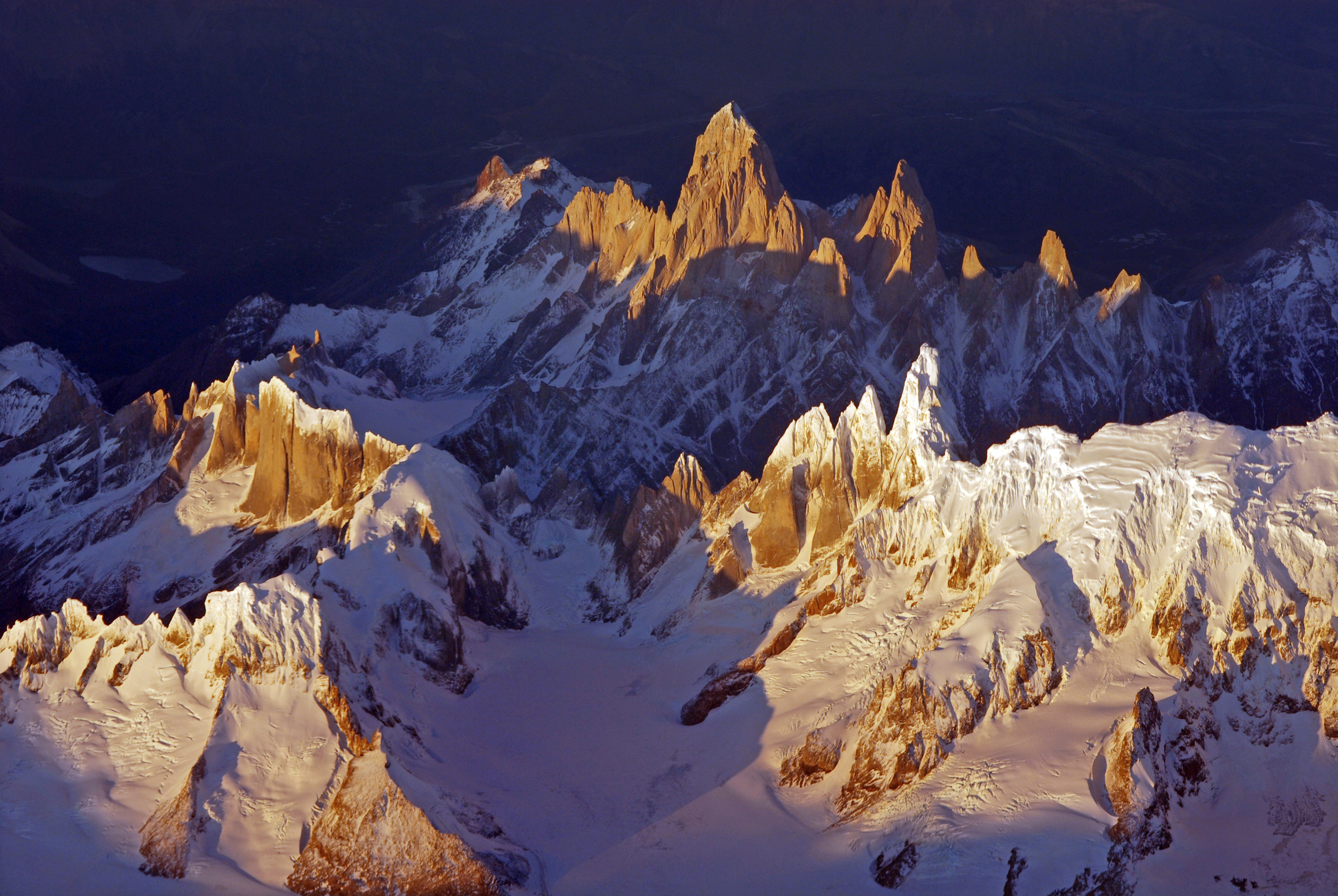 Fitz Roy, cara oeste-0022-corrected.jpg