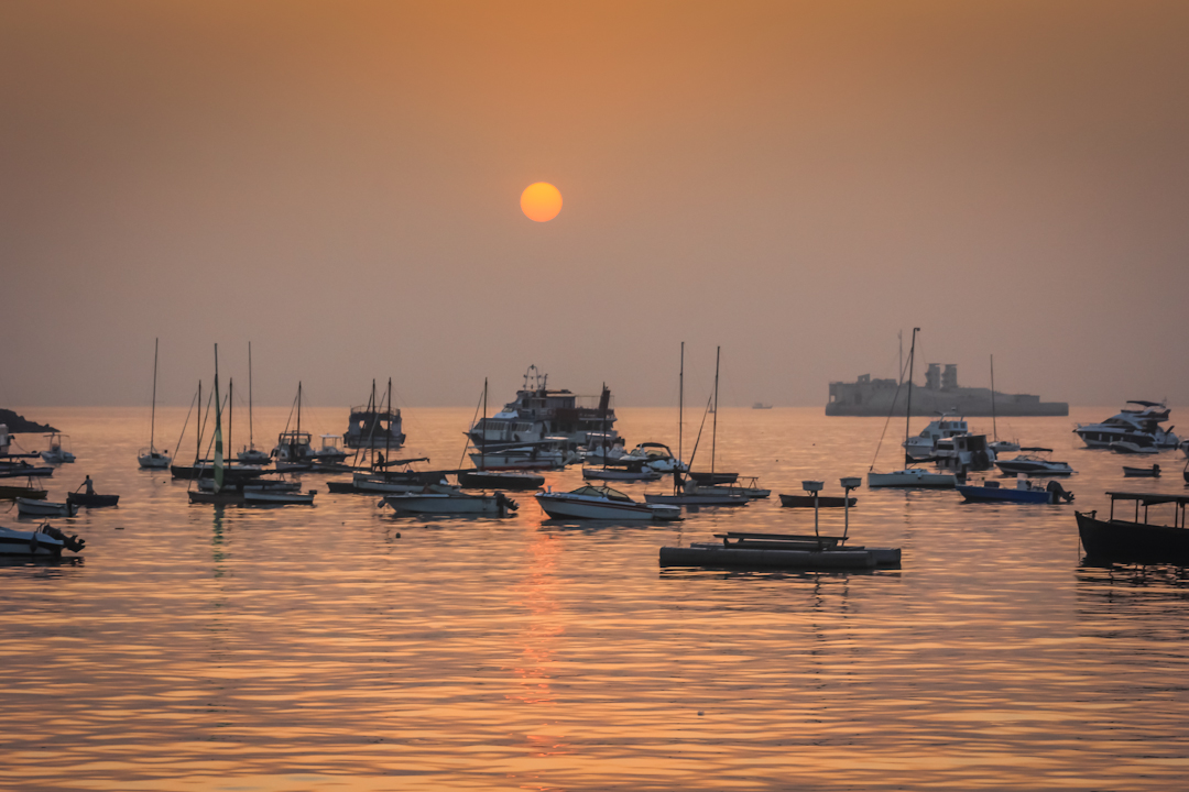 Sunrise on the Indian Ocean from Fort District in Mumbai